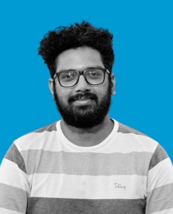 Jayanthan - Experienced IT Specialist and Digital Solutions Expert